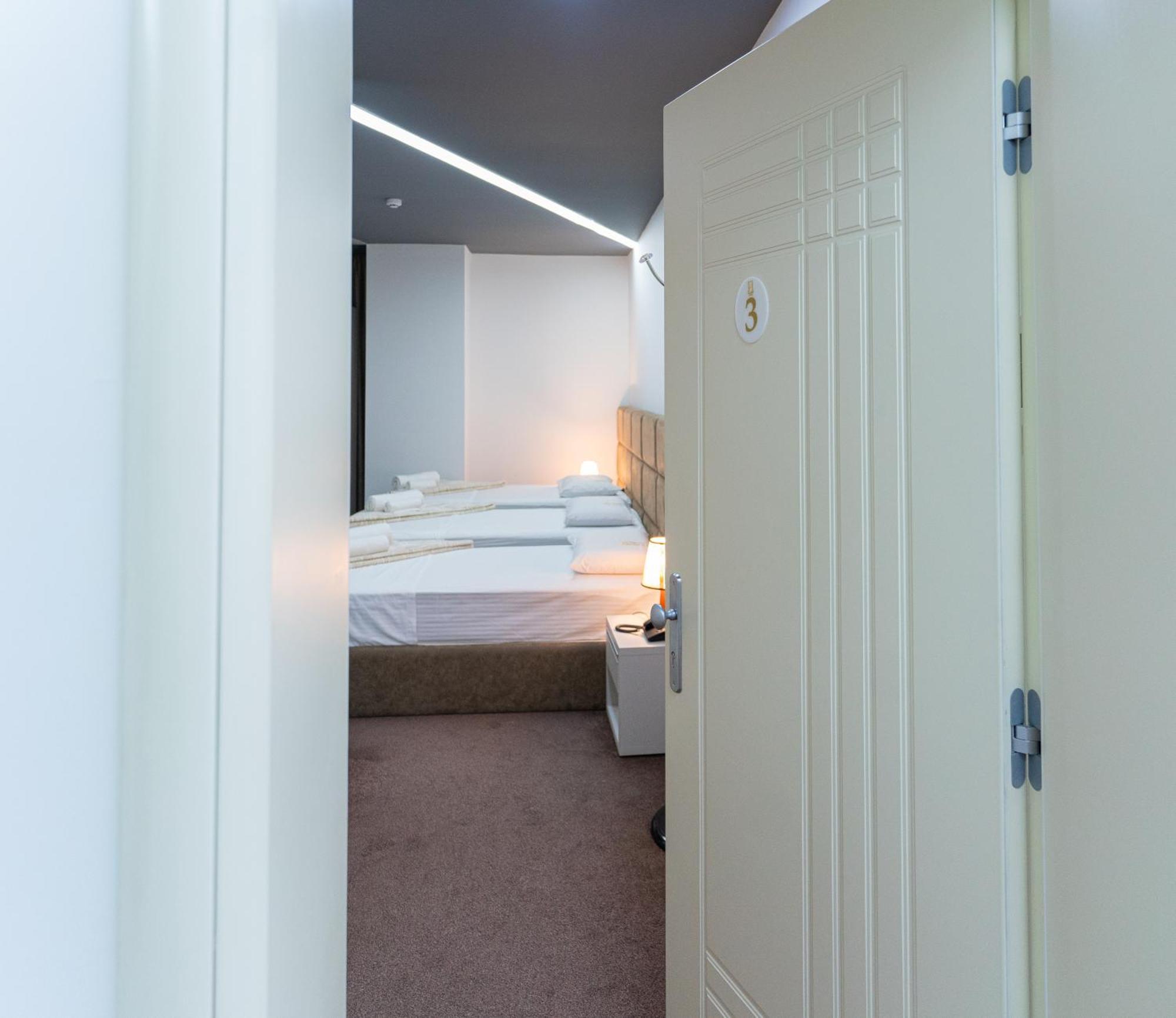 Alko Hotel ชโคเดอร์ ภายนอก รูปภาพ